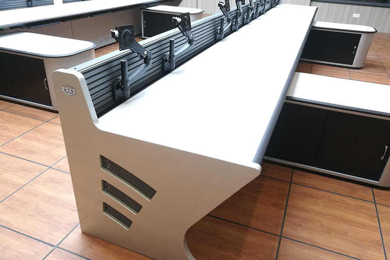 控制台，监控台，操作台